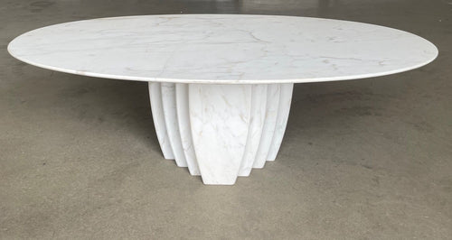 An Italian 1970s oval Carrara marble coffee table in the style of Angelo Mangiarotti