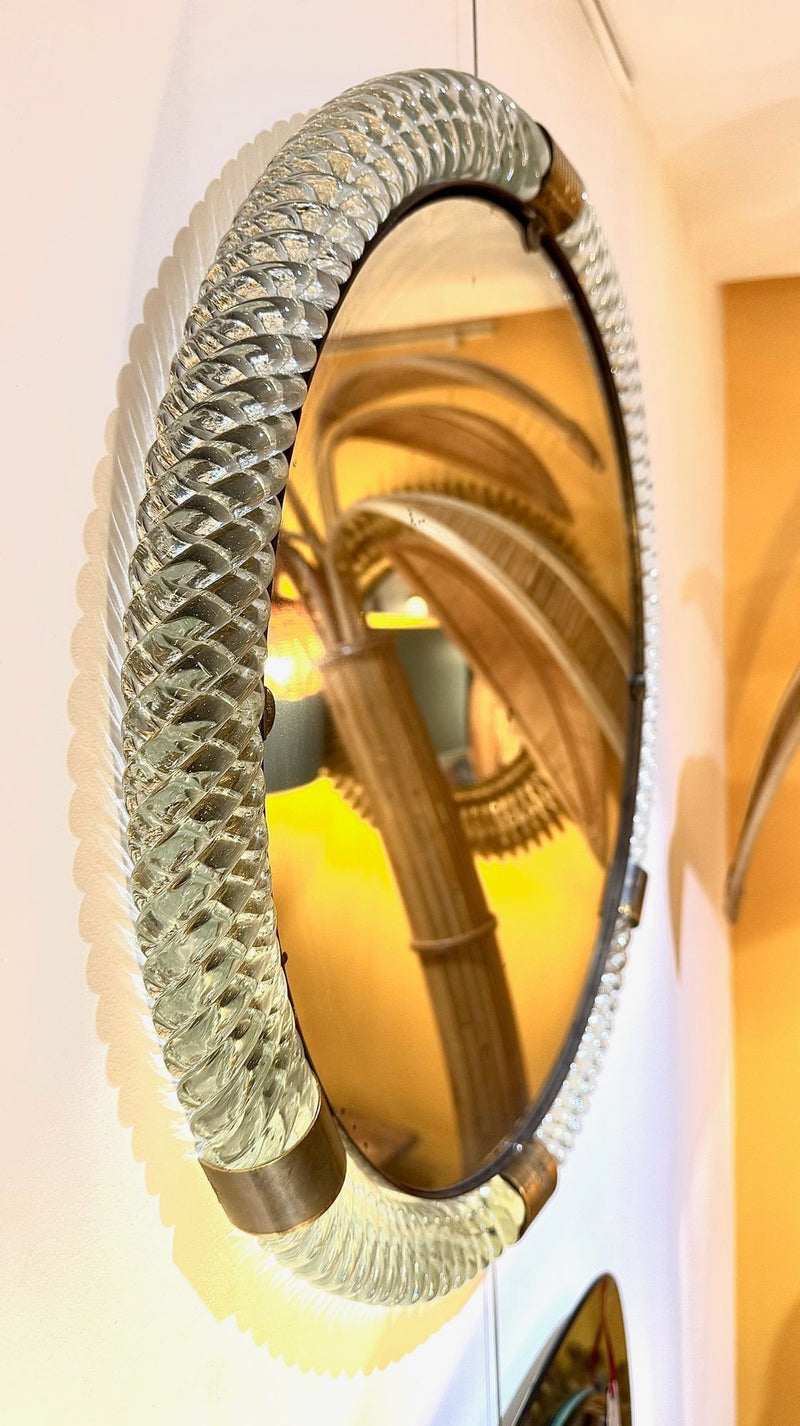 A large 1940s circular Murano glass and brass mirror by Barovier and Toso