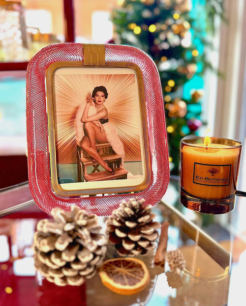 A rare Venini & Co red Murano "Filigrana a Reticello" glass and brass frame by Carlo Scarpa