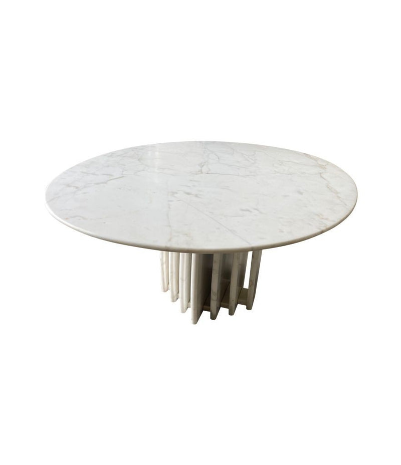 An Italian 1970s oval Carrara marble coffee table in the style of Angelo Mangiarotti