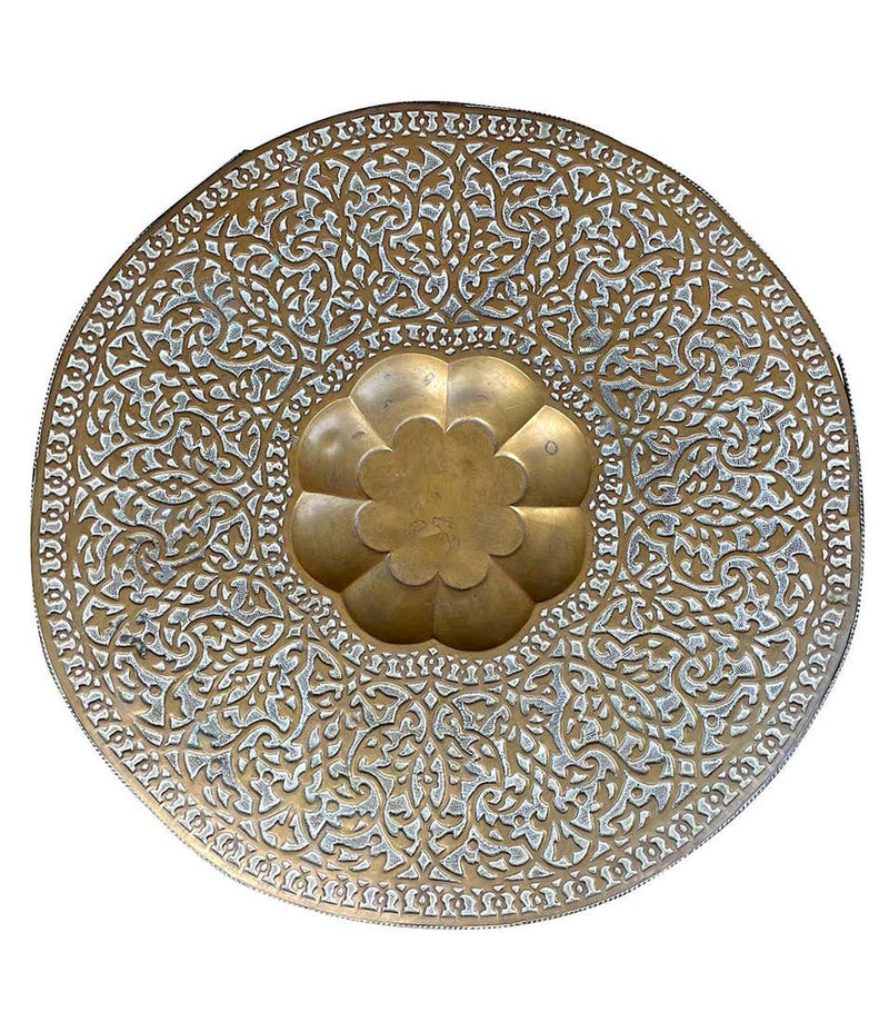 1920S MOROCCAN CARVED WOODEN FOLDING TABLE WITH BEAUTIFUL HAMMERED BRASS TOP