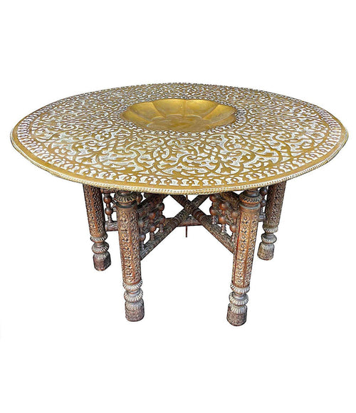 1920S MOROCCAN CARVED WOODEN FOLDING TABLE WITH BEAUTIFUL HAMMERED BRASS TOP