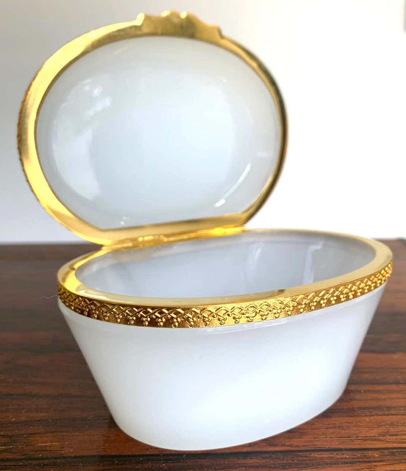 STUNNING 1950S WHITE MURANO GLASS HINGED JEWELRY BOX BY CENDESE MURANO, ITALY