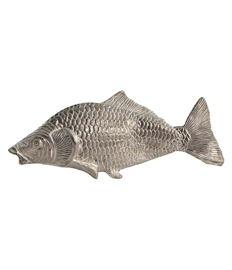 A UNIQUE SET OF 12 ITALIAN 1950S SILVER PLATED FISH MENU OR NAME CARD HOLDERS