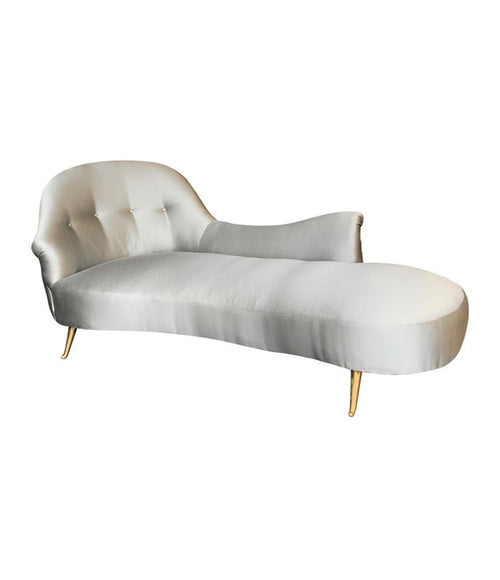 ITALIAN CHAISE LONGUE UPHOLSTERED IN CHAMPAGNE GREY FABRIC WITH BRASS FEET