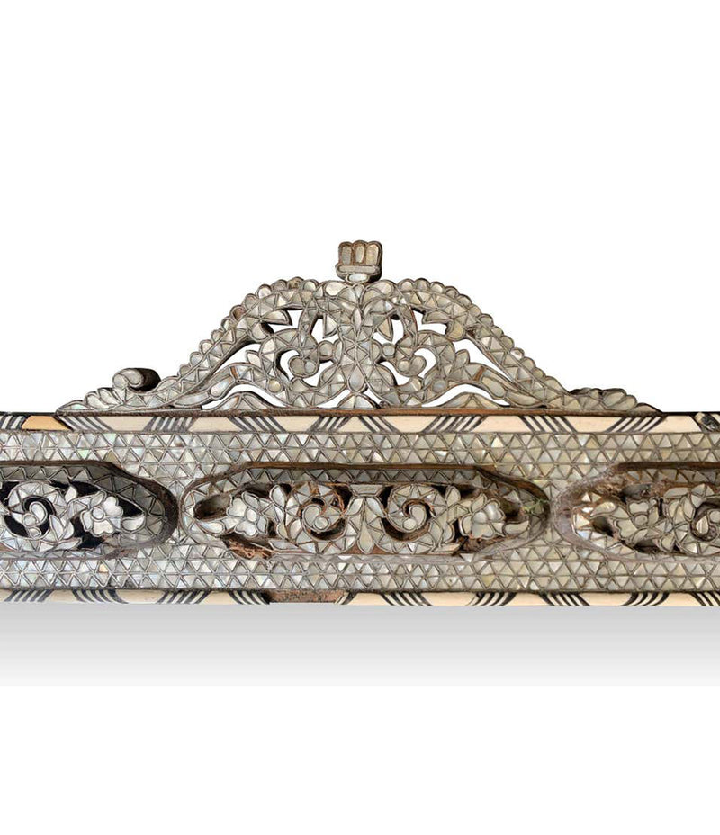 LARGE STUNNING 19TH CENTURY SYRIAN MIRROR WITH MOTHER OF PEARL INLAY