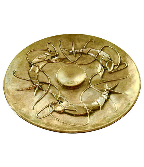 LARGE UNIQUE ART NOUVEAU BRASS CHARGER DECORATED WITH THREE STYLIZED LOBSTERS