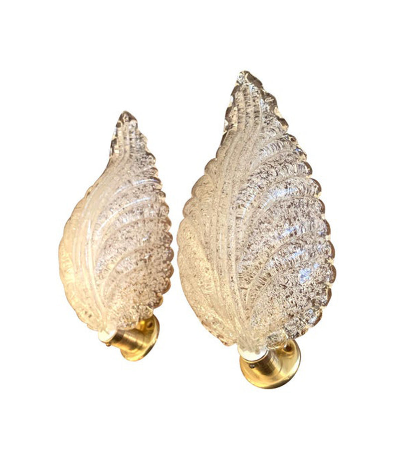 PAIR OF BAROVIER AND TOSO MURANO GLASS LEAF WALL SCONCES WITH SCOLLOPED EDGES