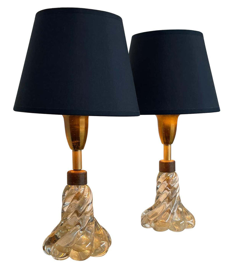 PRETTY PAIR OF 1950S BAROVIER & TOSO LAMPS WITH MURANO TWISTED GLASS BASE