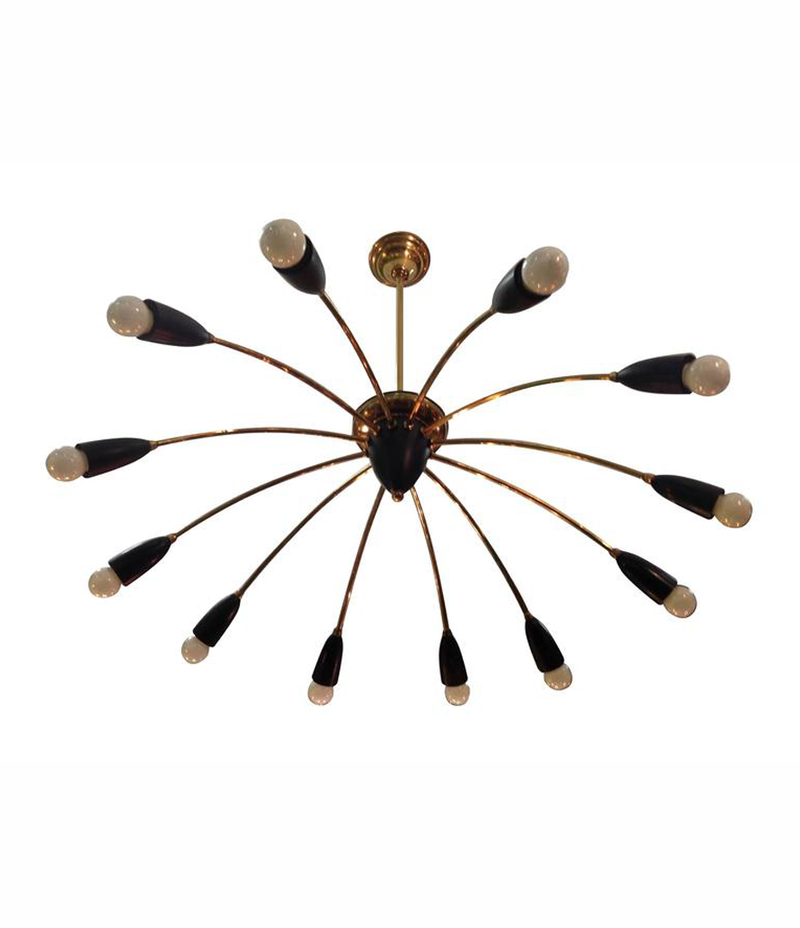 STILNOVO BRASS AND ENAMELLED METAL TWELVE-ARM SPIDER CHANDELIER